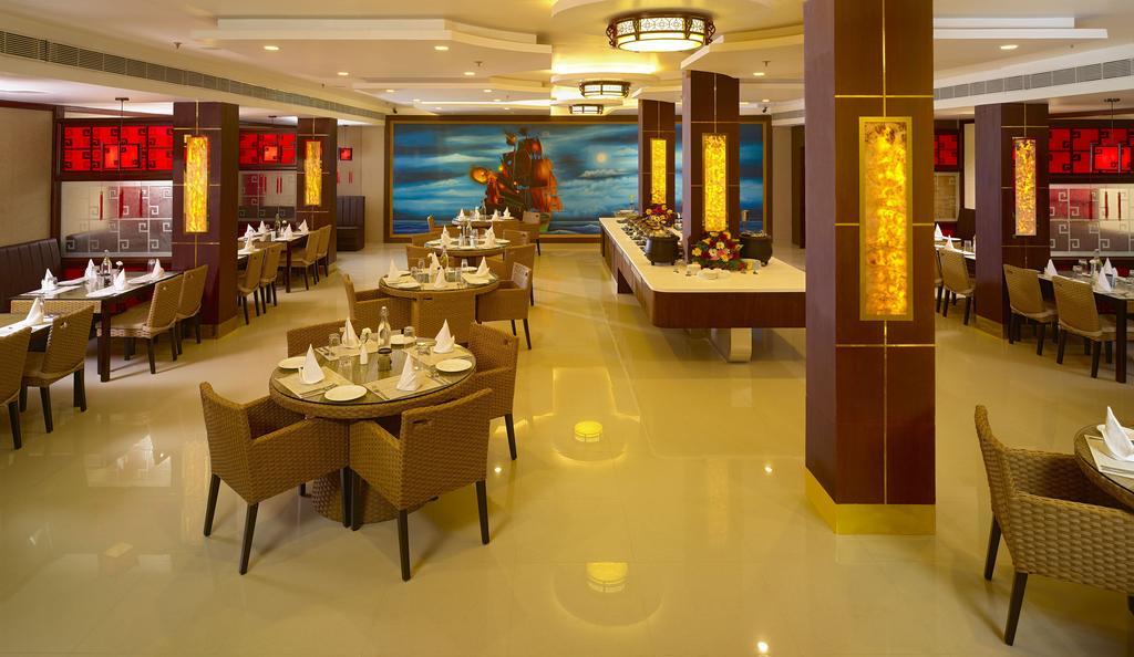 Hotel Palmyra Grand Suite - טירונלוולי חדר תמונה