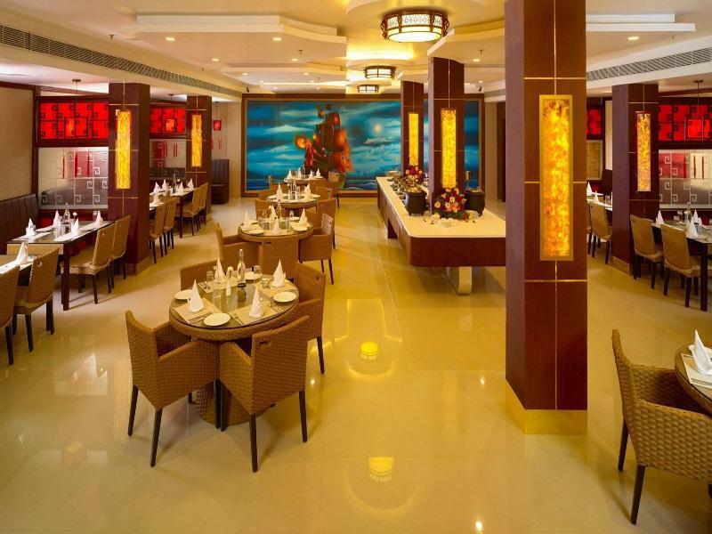 Hotel Palmyra Grand Suite - טירונלוולי מראה חיצוני תמונה